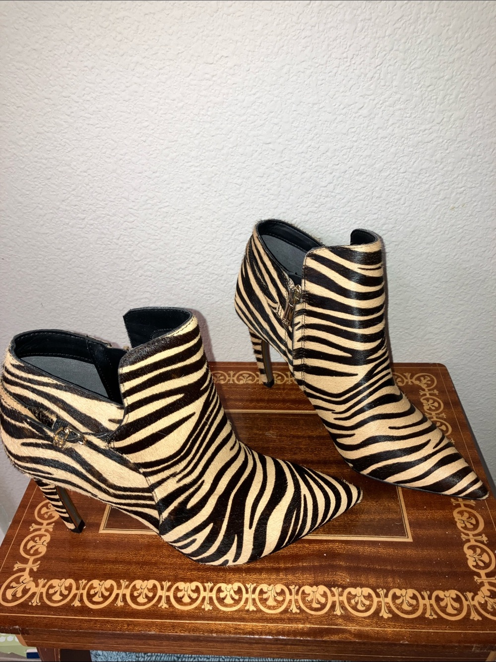 New 7 Sam Edelman Leopard Haircalf Ankle Booties in Tan & Black